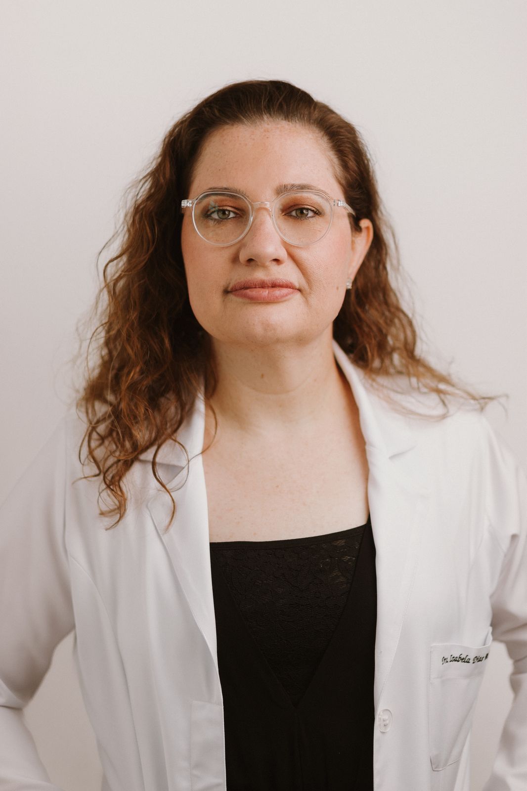 Dra. Izabela Brugugnolli